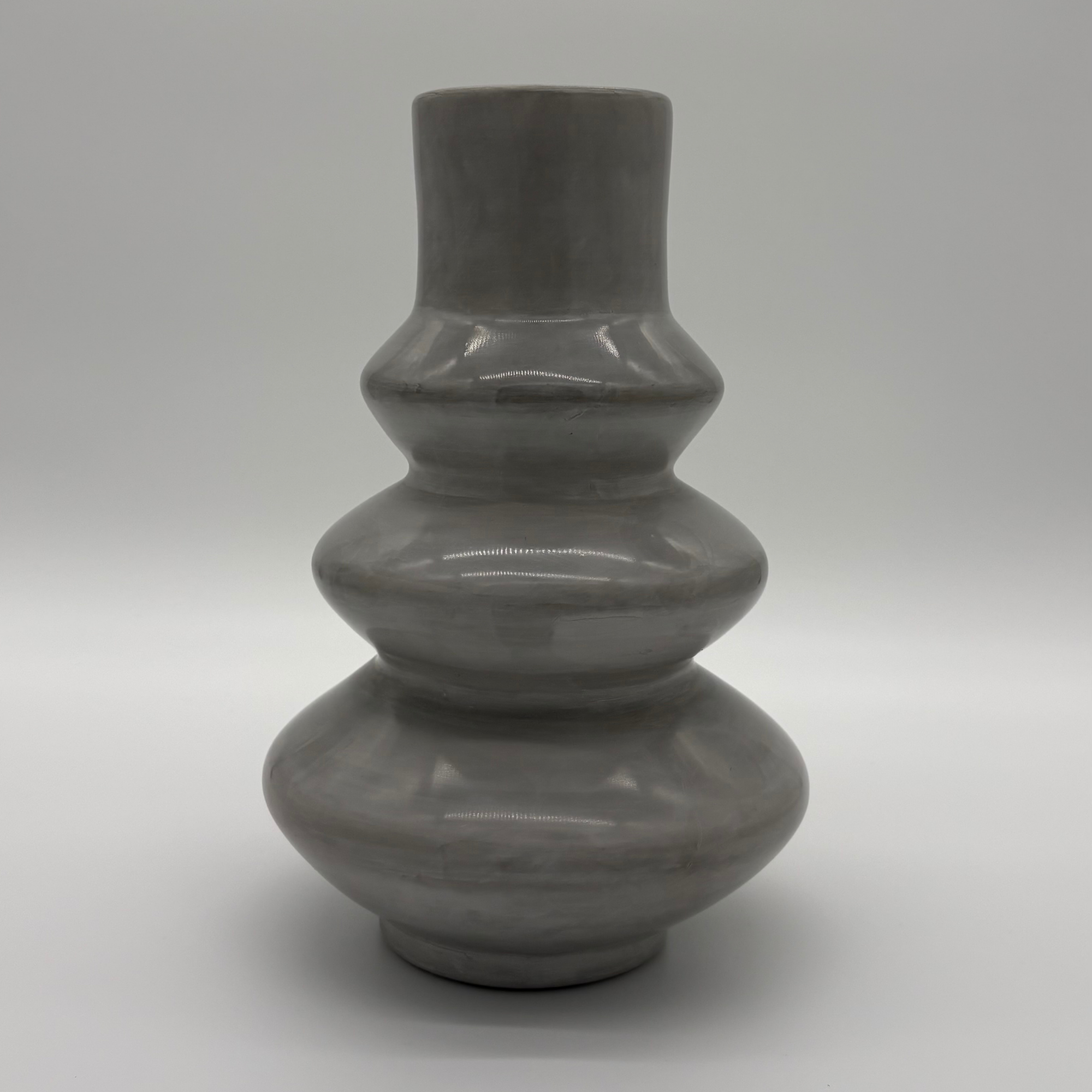 Vase ondulé