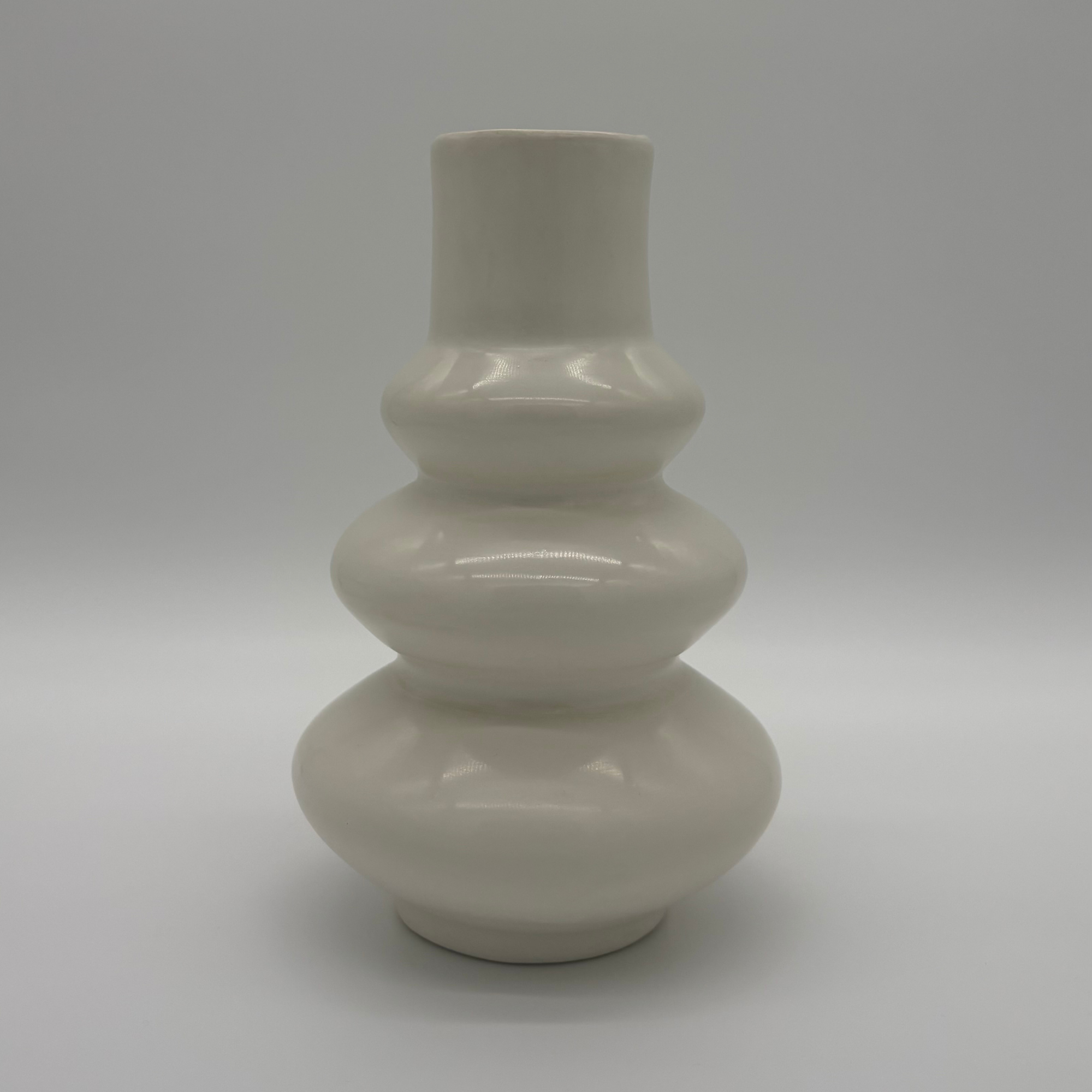 Vase ondulé